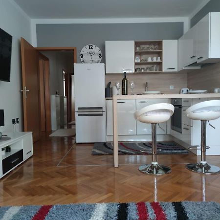 Apartment Sve U 5 Minuta Задар Екстериор снимка