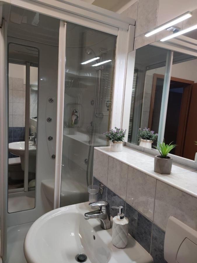 Apartment Sve U 5 Minuta Задар Екстериор снимка