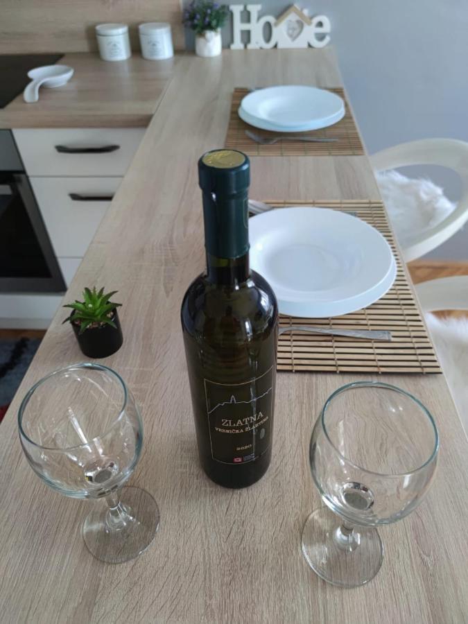 Apartment Sve U 5 Minuta Задар Екстериор снимка